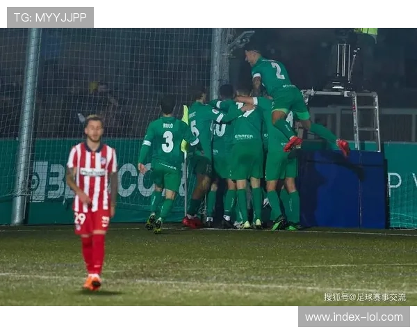 西甲裁判判罚标准再遭质疑，VAR决策不一致性引发球队抗议