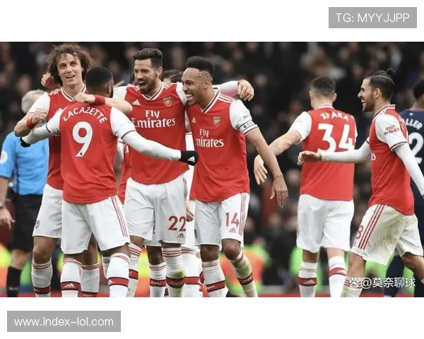 阿森纳4-0大胜利兹联，结束三轮不胜